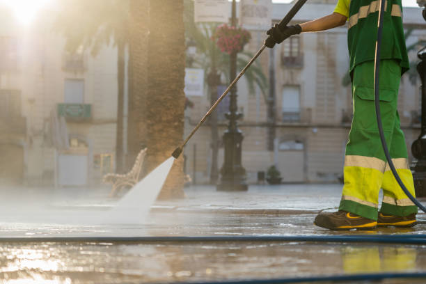 Best Building Exterior Washing  in Hillcrest, CA